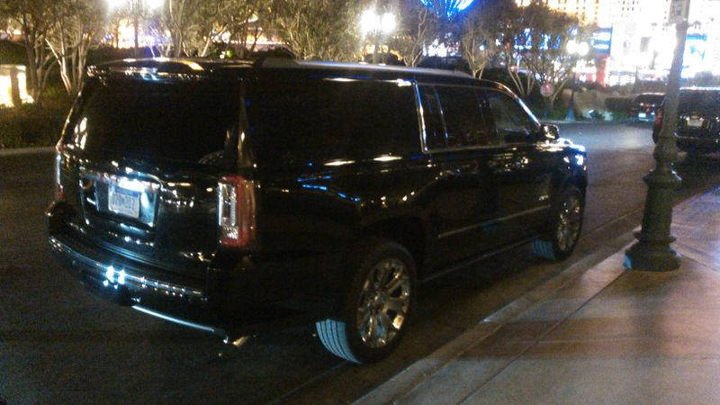 Illustration for article titled 2018 Chevrolet Suburban/GMC Yukon test mules out during SEMA?